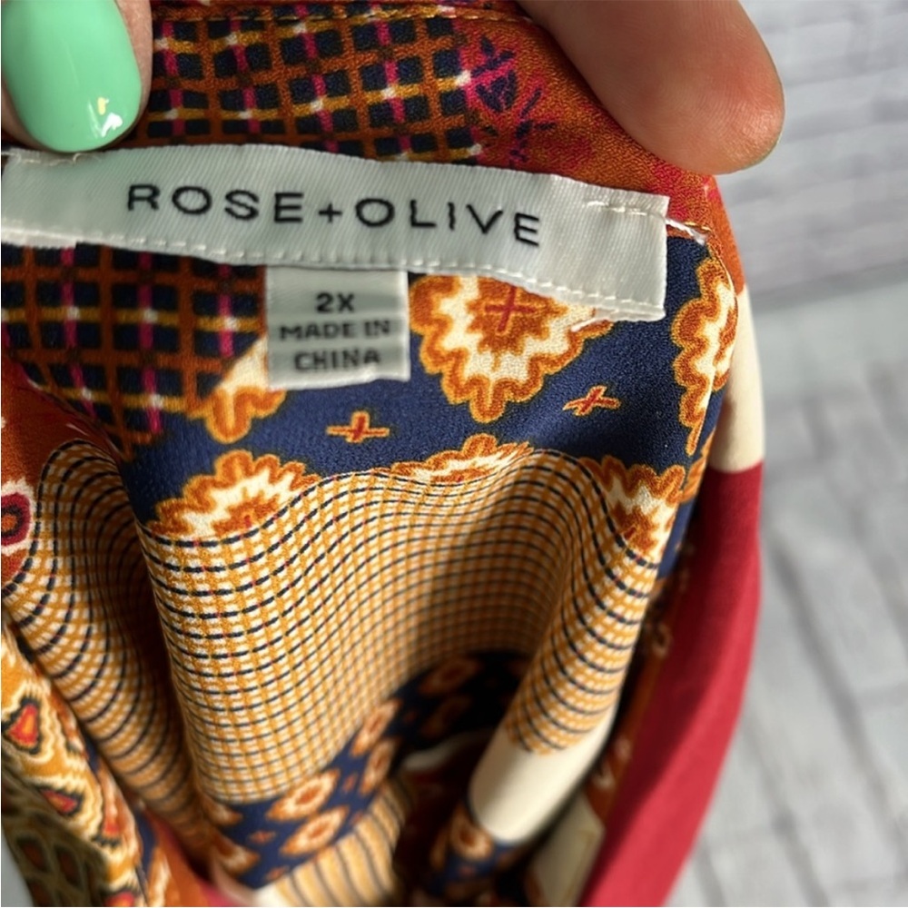 Rose and Olive patchwork printed button down blouse women’s size 2X - Picture 6 of 6